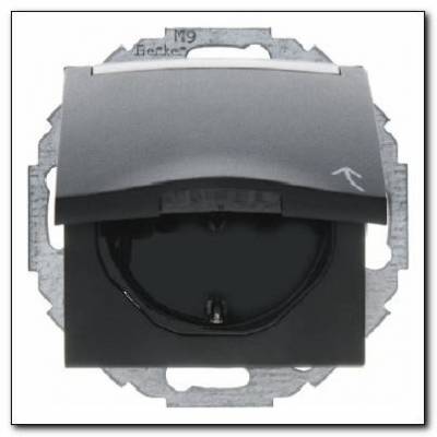 Gniazdo SCHUKO z pokrywą i polem opisowym, z podwyższoną ochroną styków; antracyt; B.1/B.3/B.7 Glas Numer katalogowy: 47461606