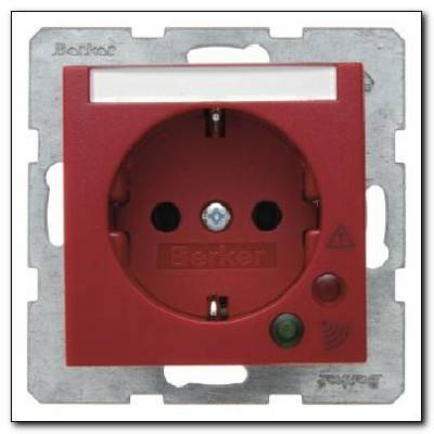 Gniazdo SCHUKO z ochroną przepięciową i polem opisowym; czerwony, połysk; S.1/B.3/B.7 Glas Numer katalogowy: 41088962