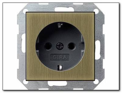 Gniazdo SCHUKO System 55 brąz/czarny