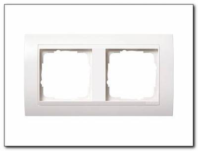 Ramka podwójna do białych Gira Event biały matowy